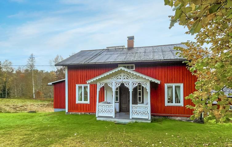 Ferienhaus für 6 Personen mit Terrasse in Årjäng und Umgebung