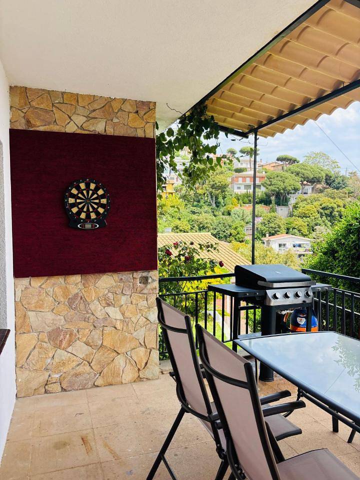 House with ocean and mountain views in Santa Susanna, Costa del Maresme