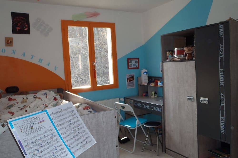 Grande maison familiale au vert à 13 km de Lyon in Lissieu, Lyon et ses environs