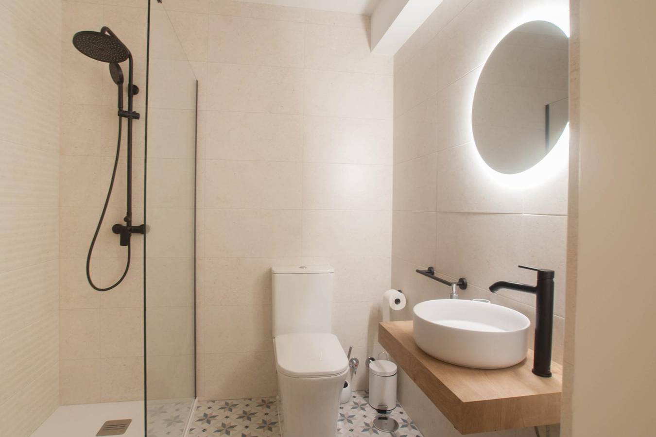 Ganze Ferienwohnung, 3 Bed Apt Sleep 6 - Pets, Balcony, Parking, Wifi in Ayamonte, Costa de la Luz