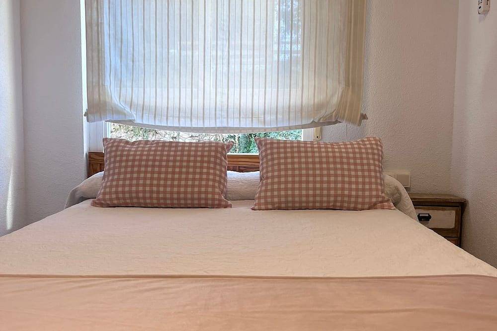 Entire apartment, Balcony of La Iruela Ii in La Iruela, Sierras de Cazorla and Segura Natural Park