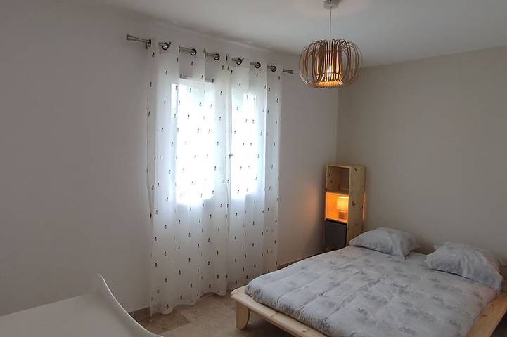 Location de vacances pour 4 personnes, avec terrasse et jardin à Saint-Michel-d'Euzet - 2