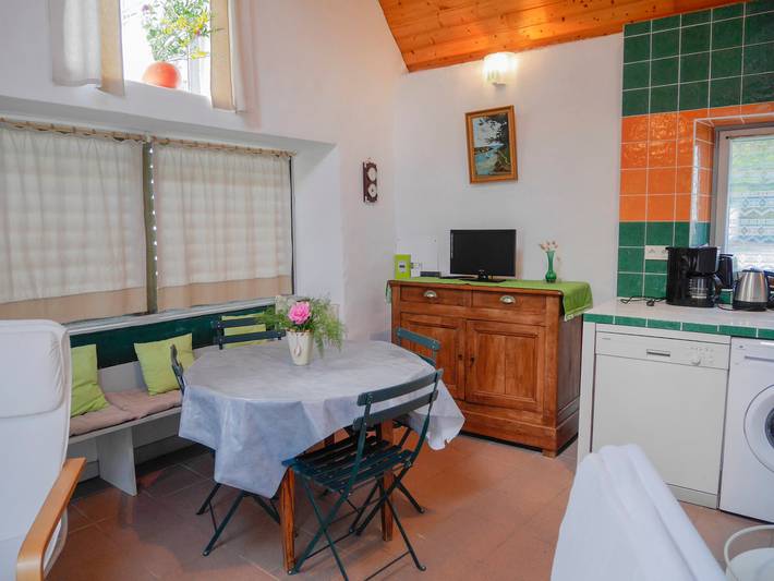 Location de vacances pour 4 personnes, avec jardin à Locmaria - 2