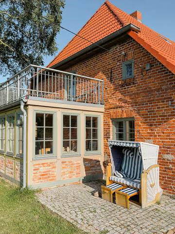 Ferienhaus für 4 Personen, mit Terrasse und Garten in Ummanz
