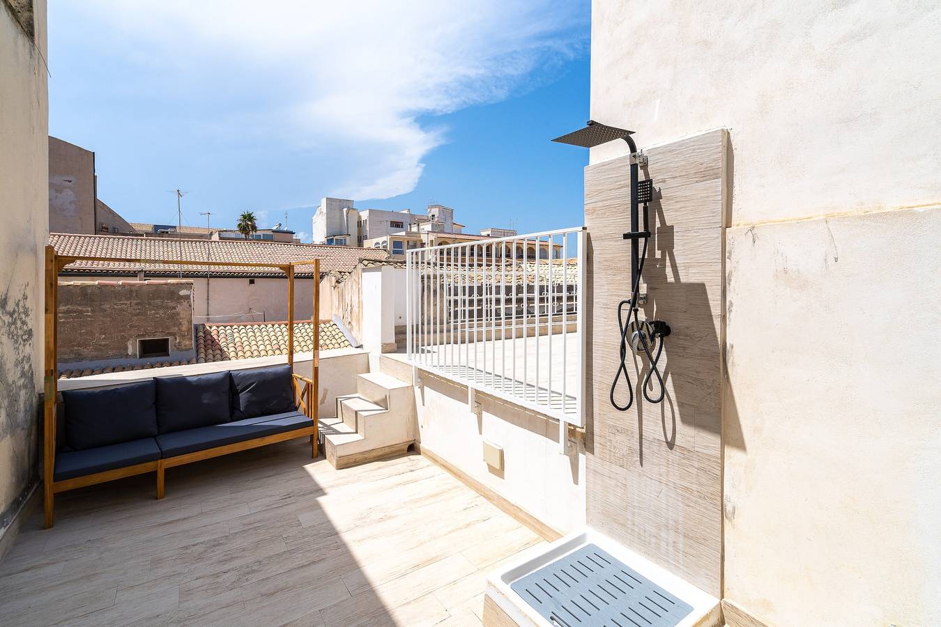 Appartamento intero, Appartamento 'La Rocca Del Gargallo In Ortigia' con terrazza privata, Wi-Fi e aria condizionata in Siracusa, Siracusa e dintorni
