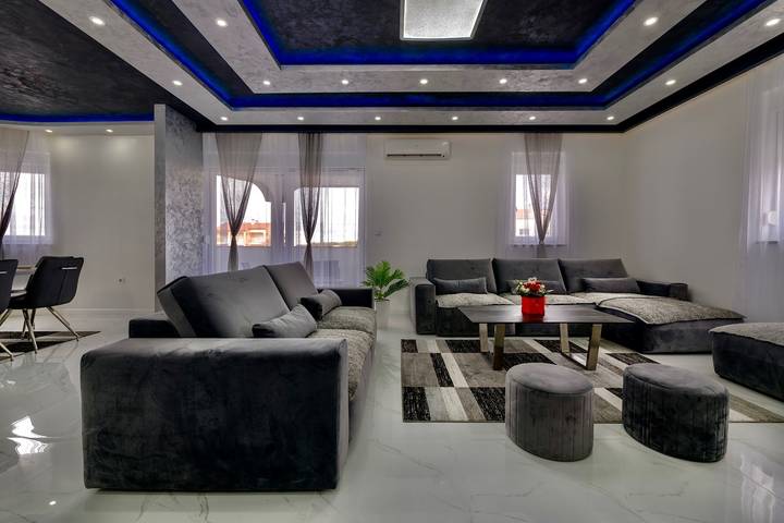 Ferienwohnung für 7 Personen, mit Pool und Balkon/Terrasse in Istrien - 3