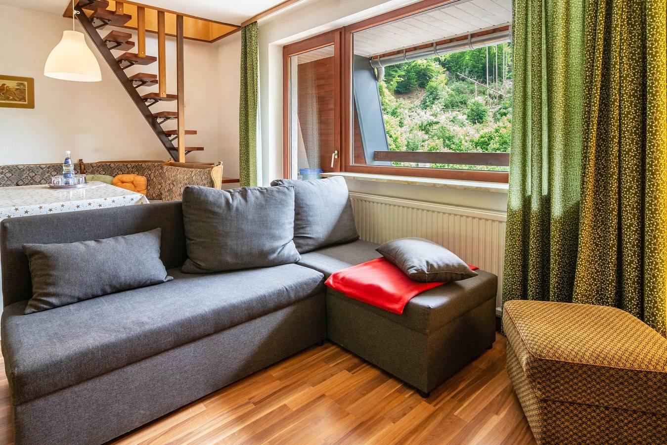 Appartement entier, Appartement 'Haus Behrendt' avec vue sur la montagne, balcon et Wi-Fi in Zorge, Harzvorland