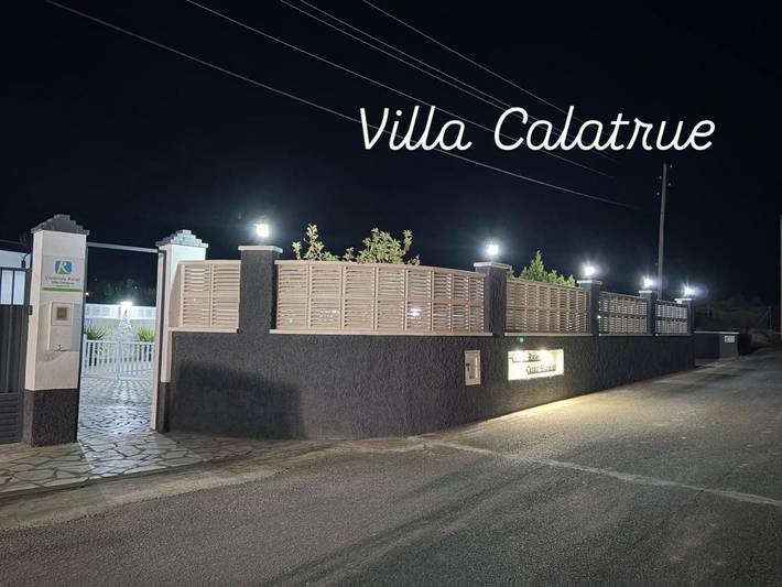 Apartamento para 6 personas, con jardín y piscina en Tabernas