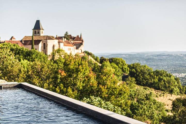 Maison de vacances pour 6 personnes, avec Jardin et Piscine à Loubressac
