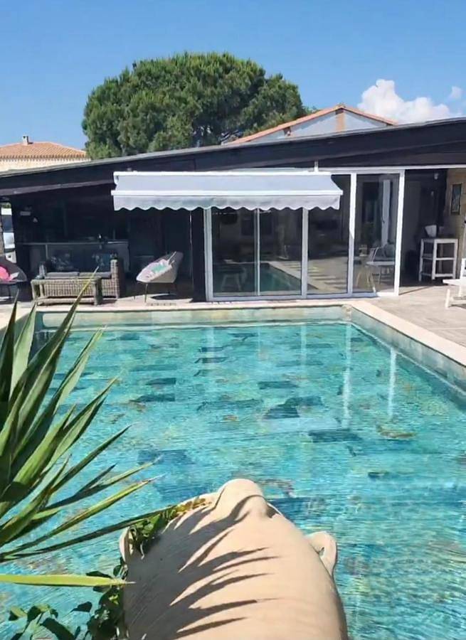 Maison d’hôte pour 2 personnes, avec Terrasse et Piscine