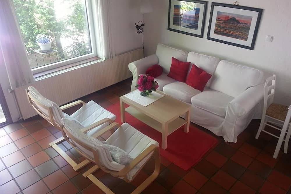 Ganze Wohnung, Wohnung Nr. 2 - Ferienwohnung Kyalami in Wiefelstede, Ammerland