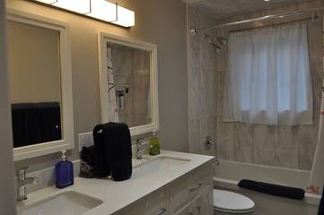 Apartment for 4 People in Toronto, Lake Ontario (Canada), Photo 4