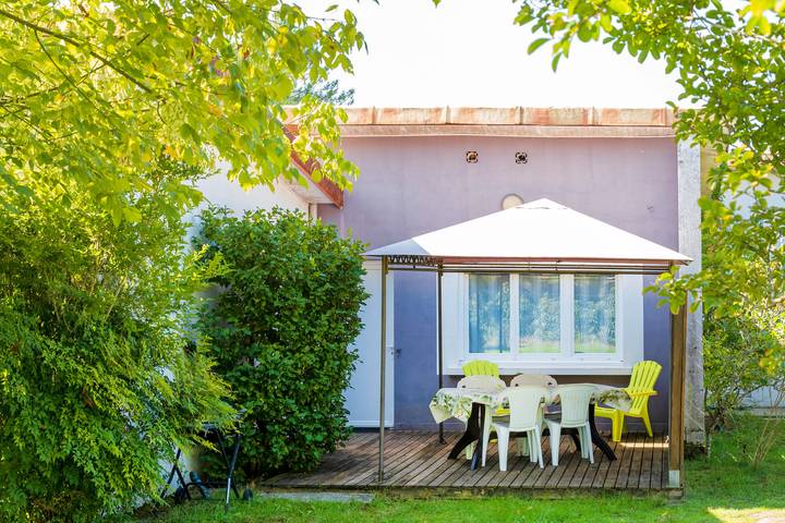 Gîte pour 5 personnes, avec jardin à Lesperon - 2