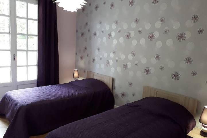 Location de vacances pour 12 personnes, avec jardin, animaux acceptés à Lanobre - 4