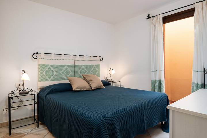 Gîte pour 6 personnes, avec terrasse et balcon/terrasse à Murta Maria - 2