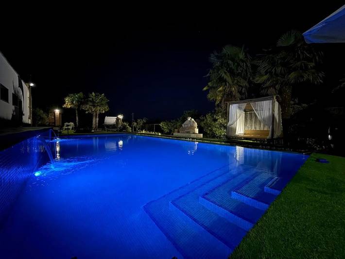 Casa rural para 18 personas, con piscina y vistas en Las Vegas (Madrid) - 2