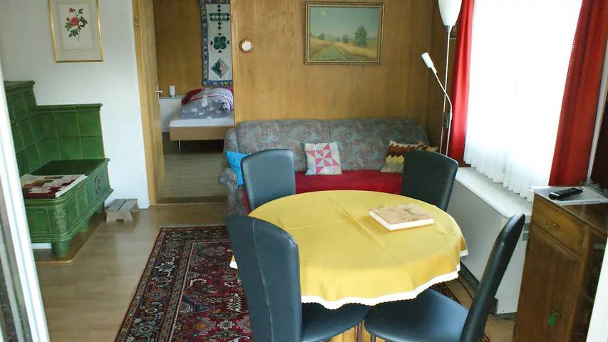 Gîte pour 5 personnes, avec jardin à Frutigen - 4