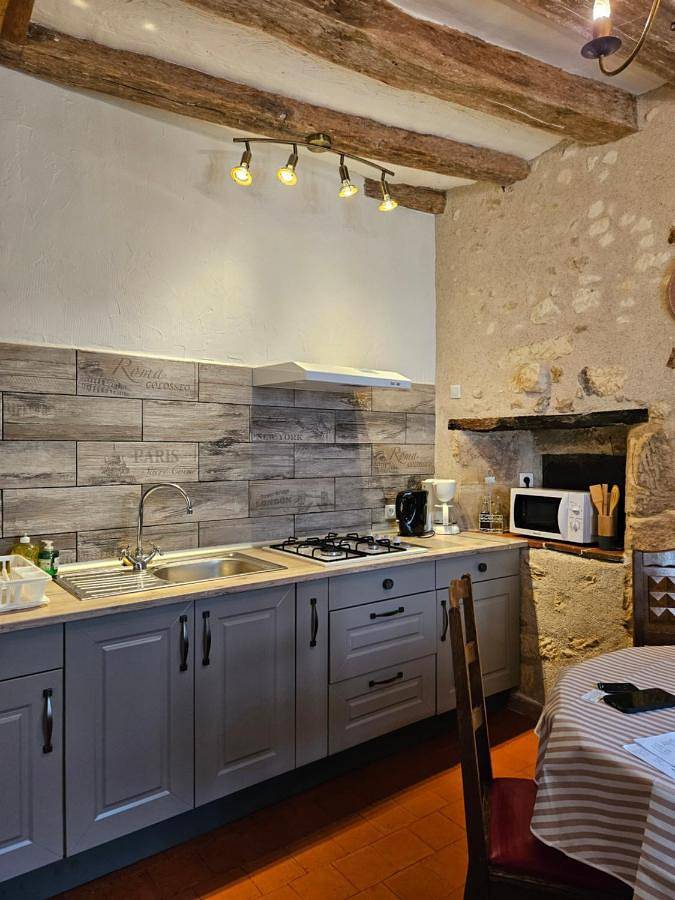 Gîte pour 4 personnes à Seigy - 2