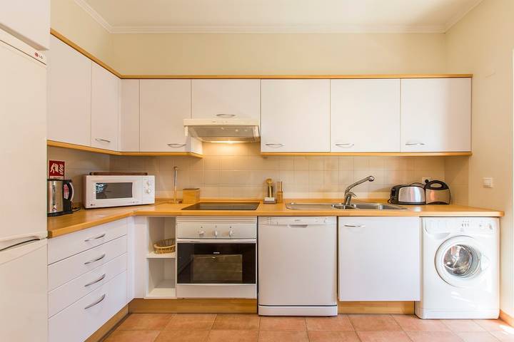 Gîte pour 4 personnes, avec terrasse et vue dans Aroeira - 2