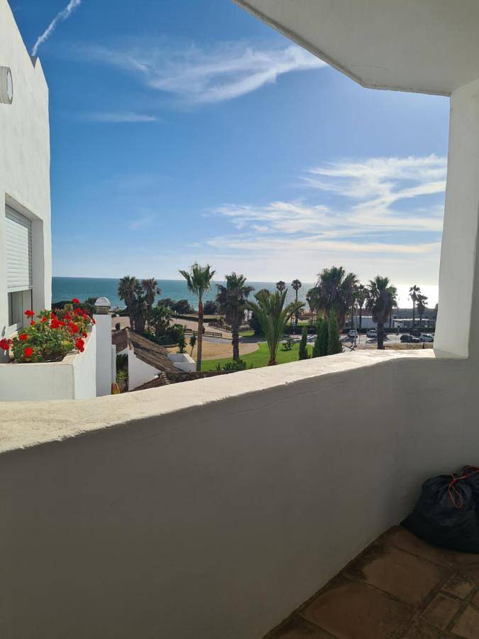 Appartement entier, Ático Costa Ballena playa infante. 1º línea playa in Costa Ballena, Rota
