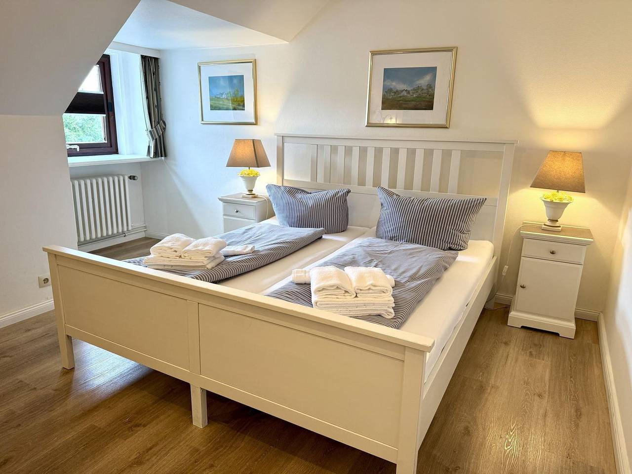 Ganze Wohnung, Gemütliche 4-Zimmer Ferienwohnung für 4 Personen, strandnah in Westerland in Westerland, Sylt (Gemeinde)