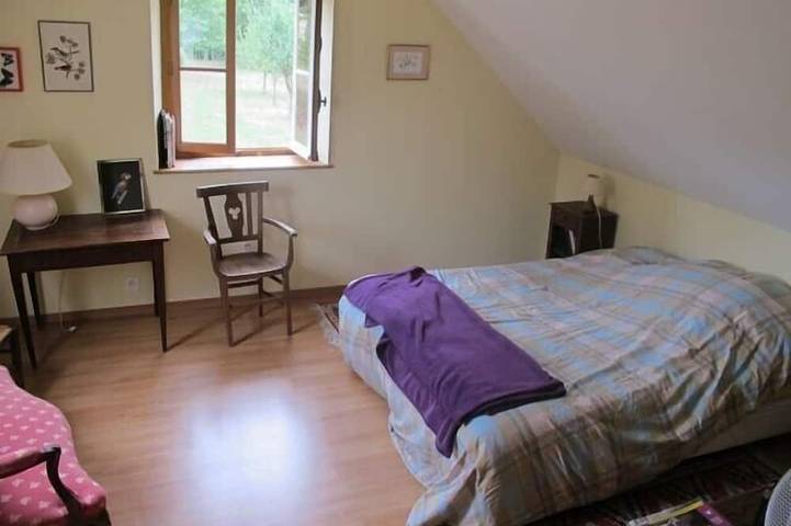 Location de vacances pour 12 personnes, avec jardin et terrasse à Vallon-en-Sully - 3