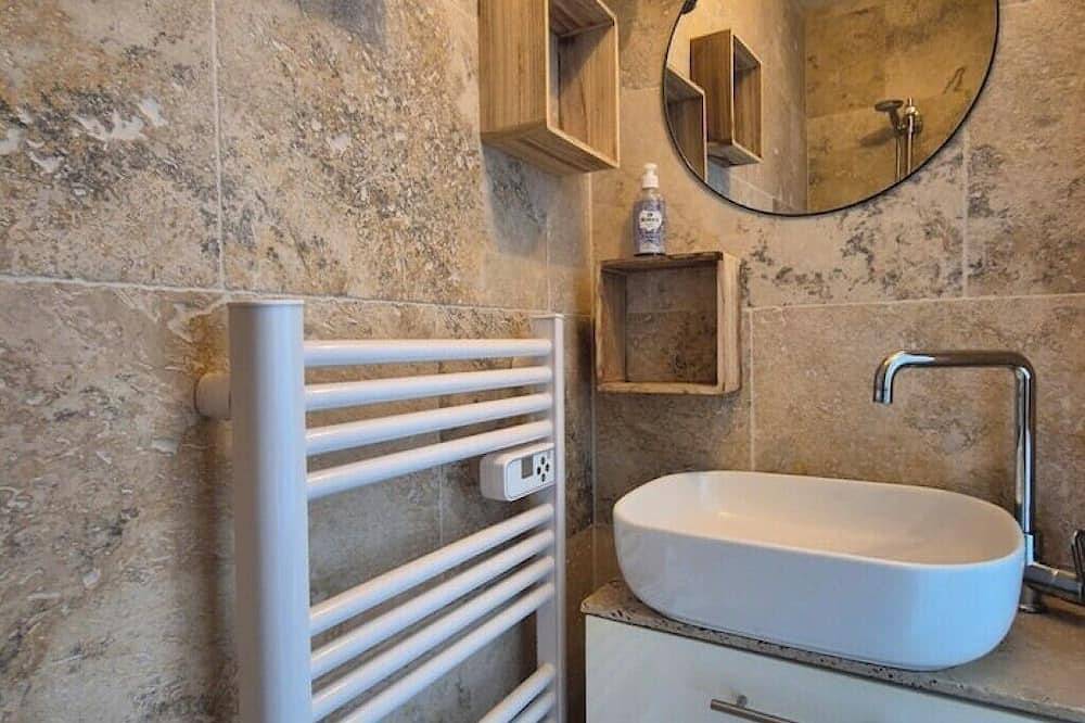 Appartement entier, Demeure du « Perroquet Vert » in Château-Landon, Seine-et-Marne