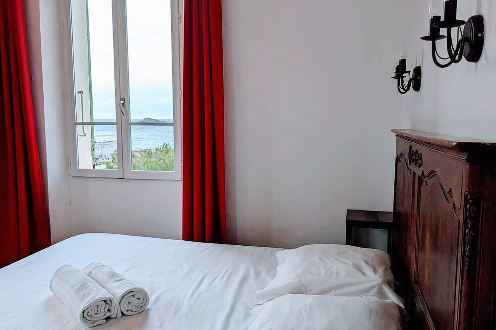 -Villa les Mouettes- Accès privé à la plus belle plage de Bandol in Bandol, Côte méditerranéenne (France)