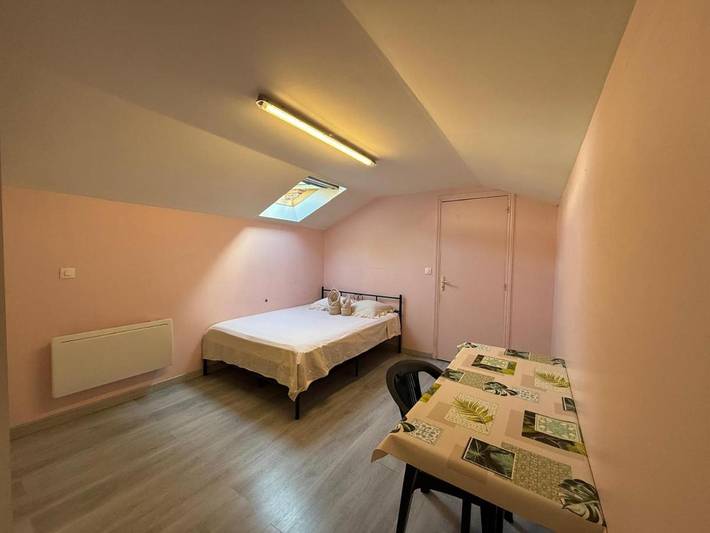Maison d’hôte pour 2 personnes, avec Terrasse à Roanne