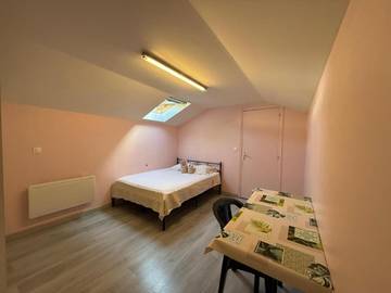 Maison d’hôte pour 2 personnes, avec terrasse à Roanne