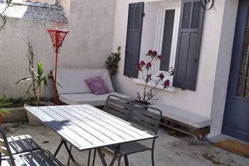 Ferme pour 4 Personnes dans La Pointe-Rouge, Marseille, Photo 3