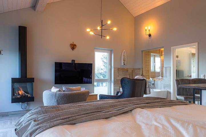 Ferienwohnung für 2 Personen, mit Sauna und Balkon in Sietow