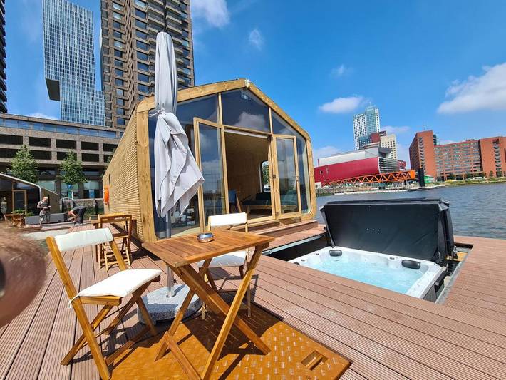 Maison de vacances pour 9 personnes, avec Balcon et Jacuzzi ainsi que Terrasse et Vue à Rotterdam