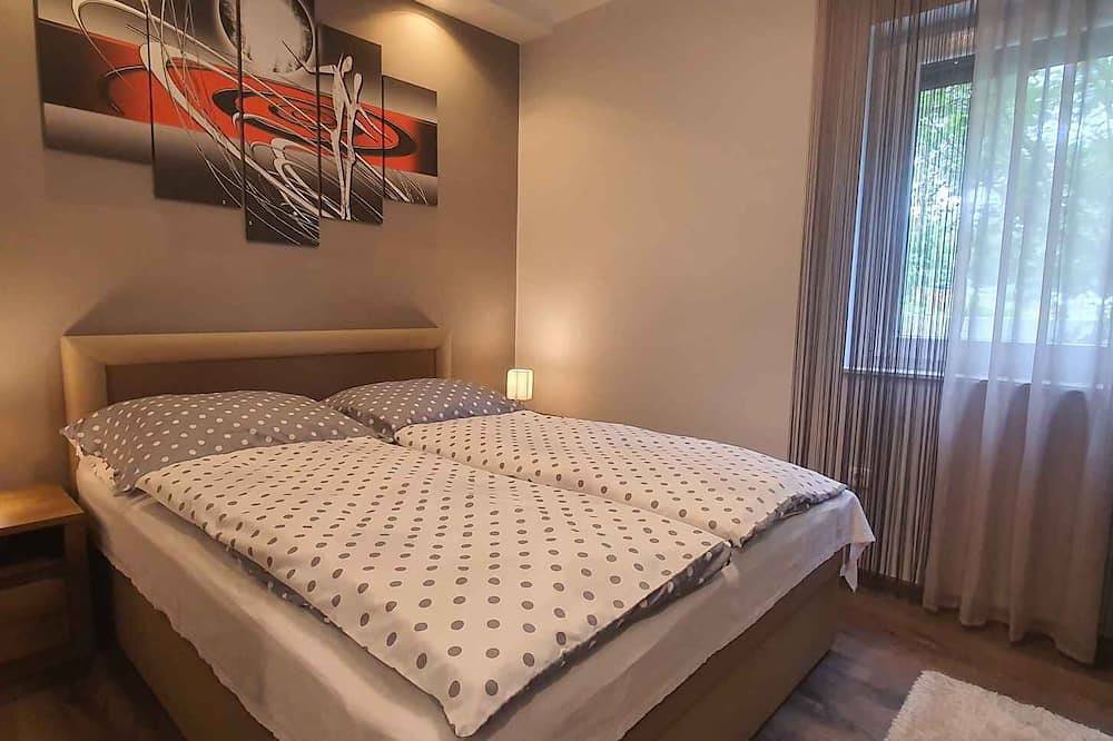 Holiday home with air conditioning, internet and free use of bicycles in Keszthely, Keszthely region
