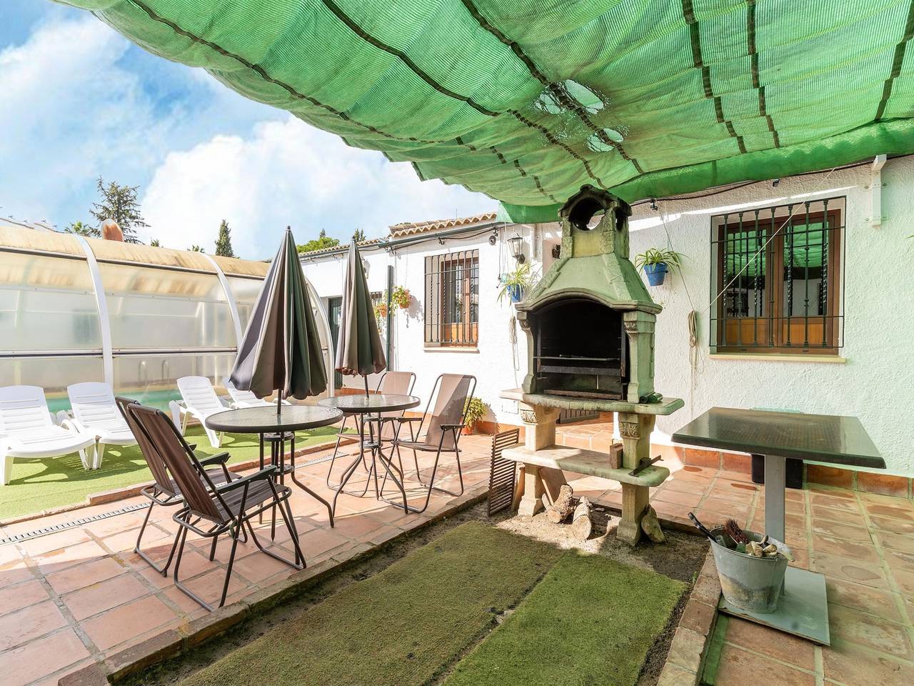Studio in Spain with Private Pool and Garden in Rivero de Posadas, Posadas