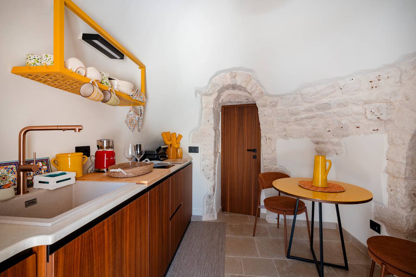 Villa 'Dimora Dormio' con Piscina Privata, Wi-Fi e Aria Condizionata in Monopoli, Provincia di Bari