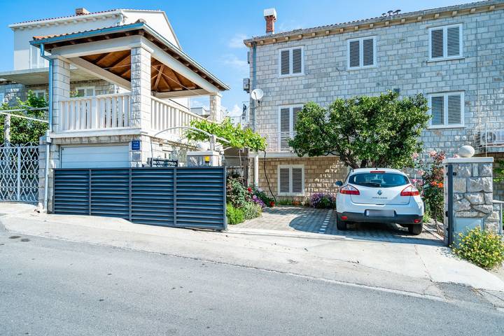 Ferienwohnung für 4 Personen, mit Terrasse in Grad Dubrovnik - 2