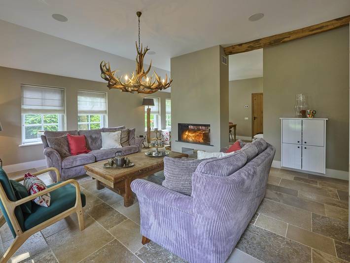 Luxury farmhouse with Turkish steam bath in Vriezenveen, Twente