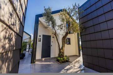 Villa für 3 Personen in Dajt, Albanien, Bild 4