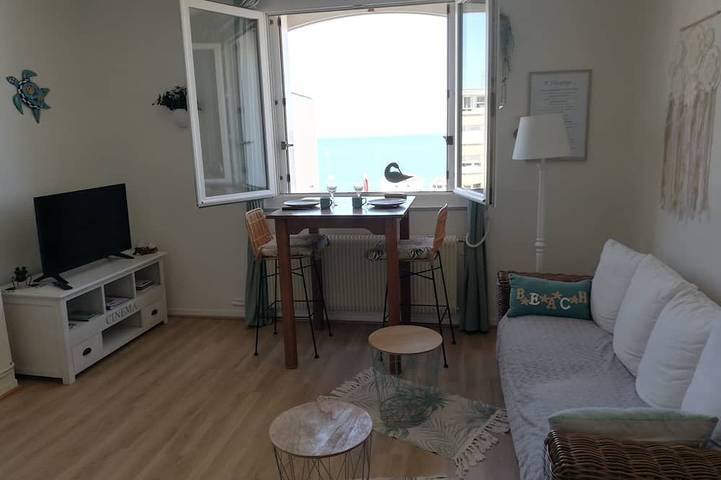 Entire apartment, The Horizon in Fécamp, Le Havre region