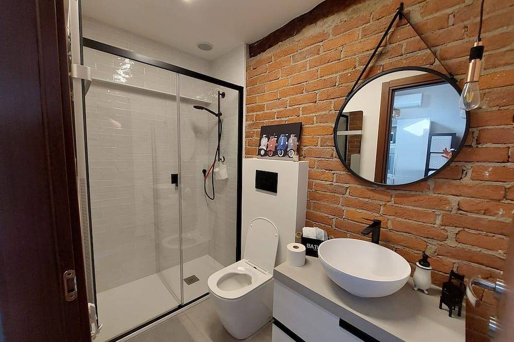 Ganze Wohnung, La Buschera, a tiny house in the city center in Bra, Cuneo Provinz