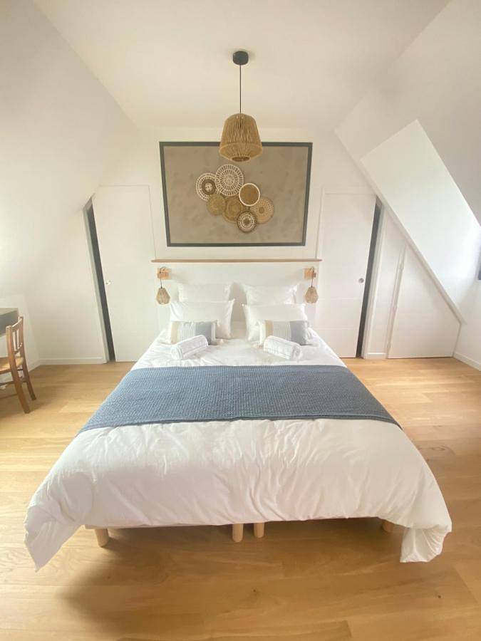 Chambre d’hôte pour 4 personnes, avec piscine et vue ainsi que terrasse et jardin à Vouvray - 4