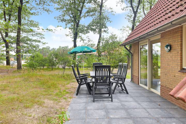 Bungalow für 6 Personen, mit Terrasse und Balkon/Terrasse in den Niederlande - 4