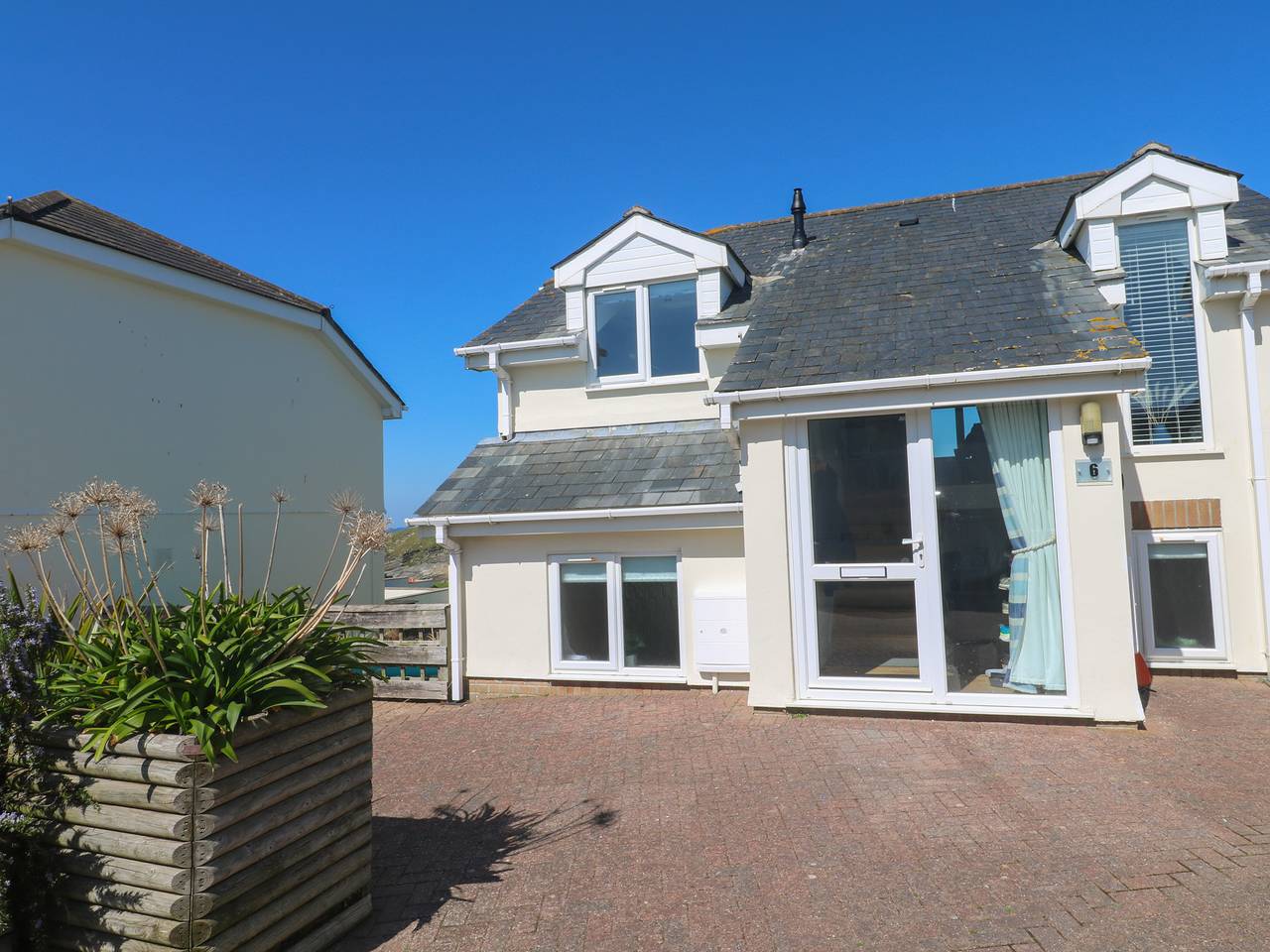 Entire apartment, Island View in Porth, Newquay