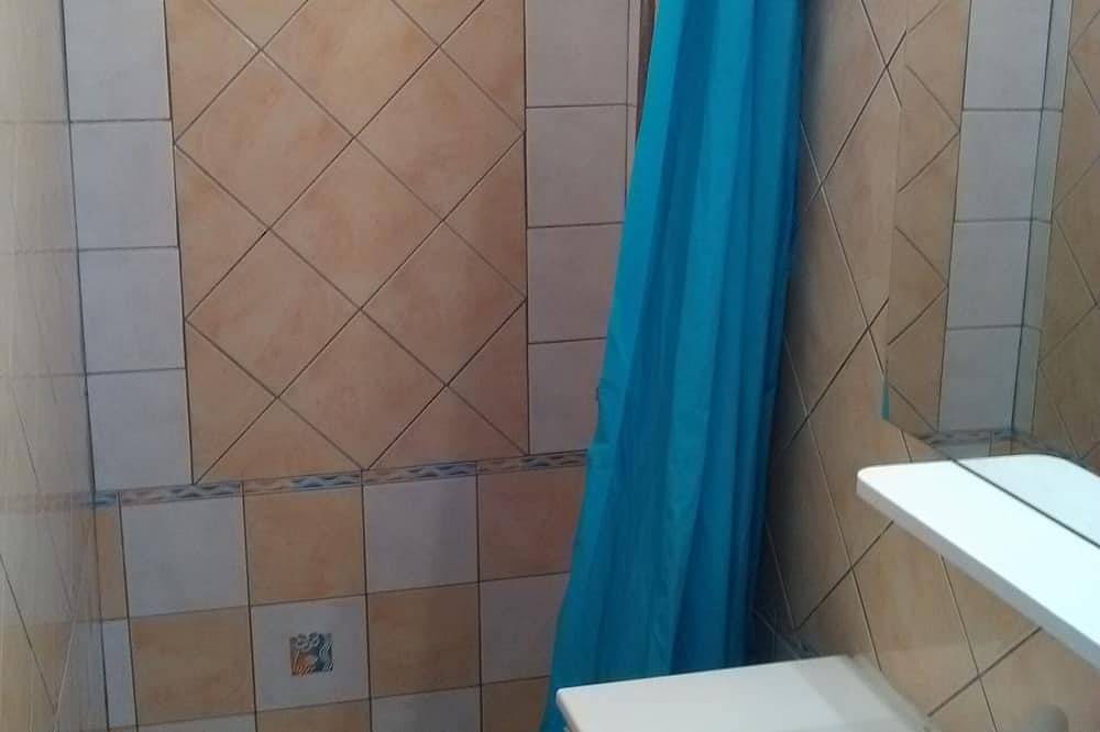 House / villa - 2 rooms - 4/6 persons in Carnoules, Toulon region