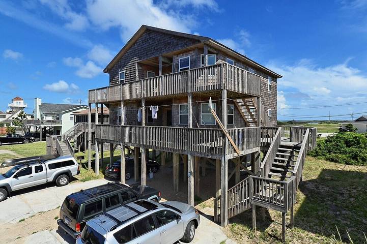 Cabin for 8 people, with pool and hot tub as well as terrace, with pets in Outer Banks