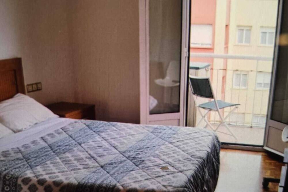 Appartamento intero, 3 Bedrooms Full Apartment Soho Parking Included in San Sebastian, Costa Basca (Spagna)