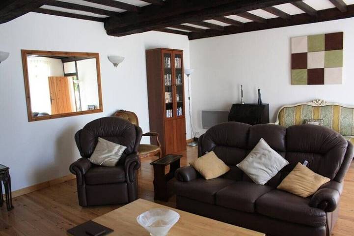 Gîte pour 6 personnes, avec jardin dans Mortain-Bocage - 3