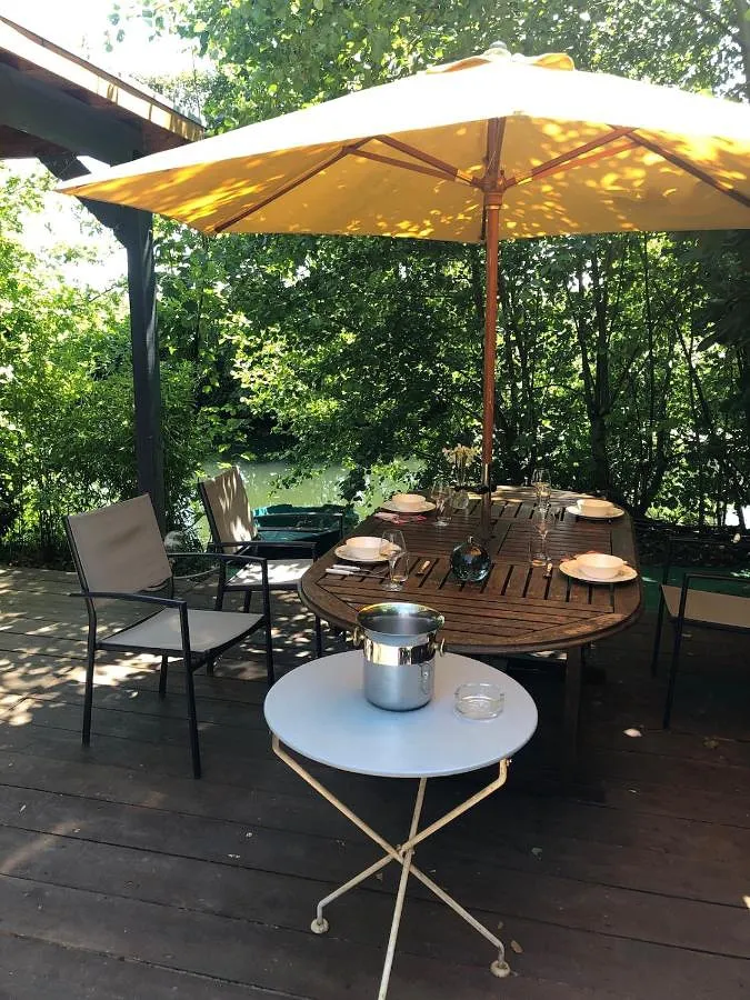 Apartamento de vacaciones para 2 personas, con vistas y terraza además de jardín y piscina, Se admiten mascotas - 1