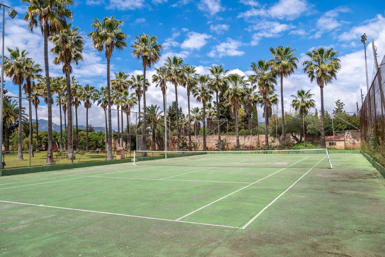 Villa for 11 personer med hage in Son Sardina, Palma de Mallorca